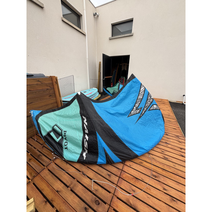 Naish Pivot 7M² s26- Aile 2022 occasion