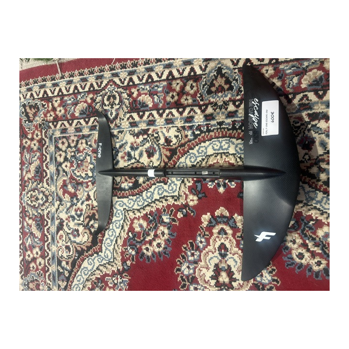 Foil F-One Escape 530cm² d'occasion - Avion complet full carbone